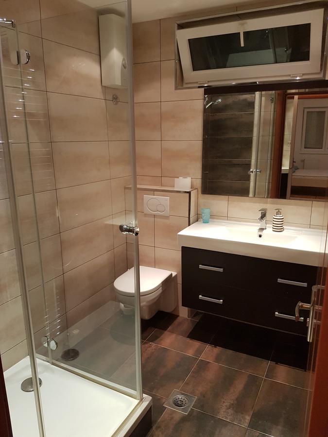 Apartman Srna トレビニエ エクステリア 写真